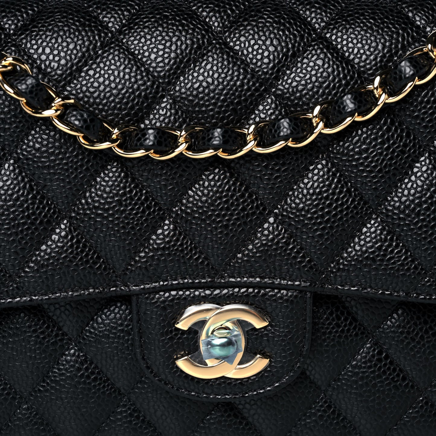 Caviar Quilted Medium Double Flap Black
