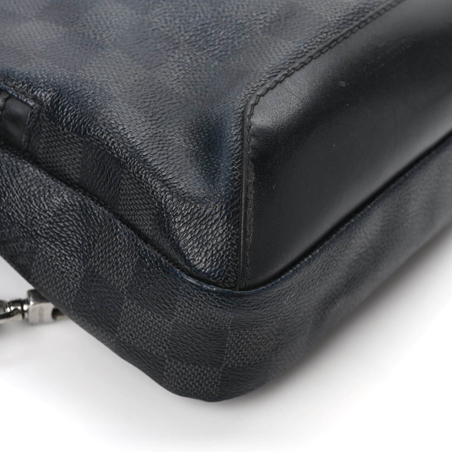 Louis Vuitton Damier Graphite Avenue Sling Bag 9 of 13