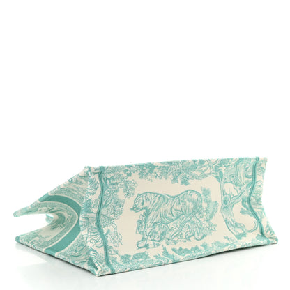 Christian Dior Canvas Embroidered Medium Dioriviera Toile De Jouy Book Tote Aquamarina 4 of 11