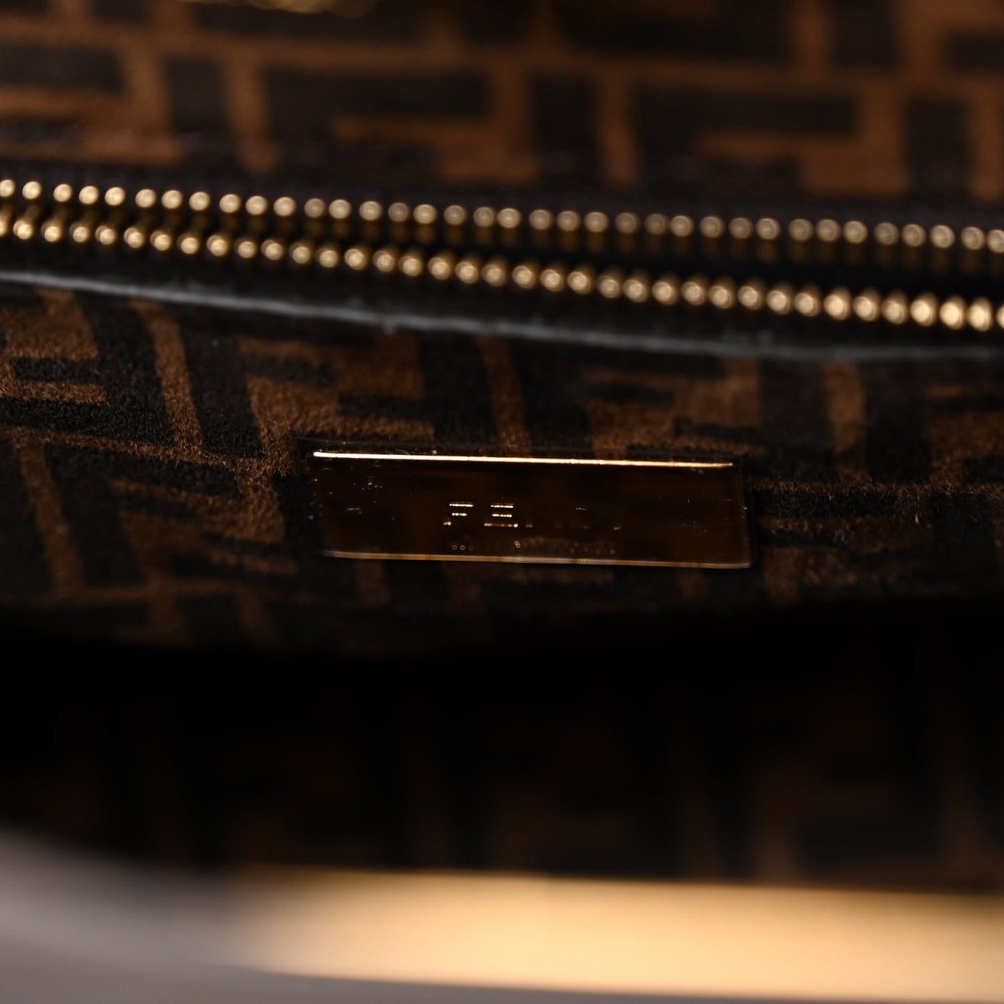 Vitello Seta Suede FF Mini Peekaboo Iconic Satchel Chocolate Sigaro Marrone
