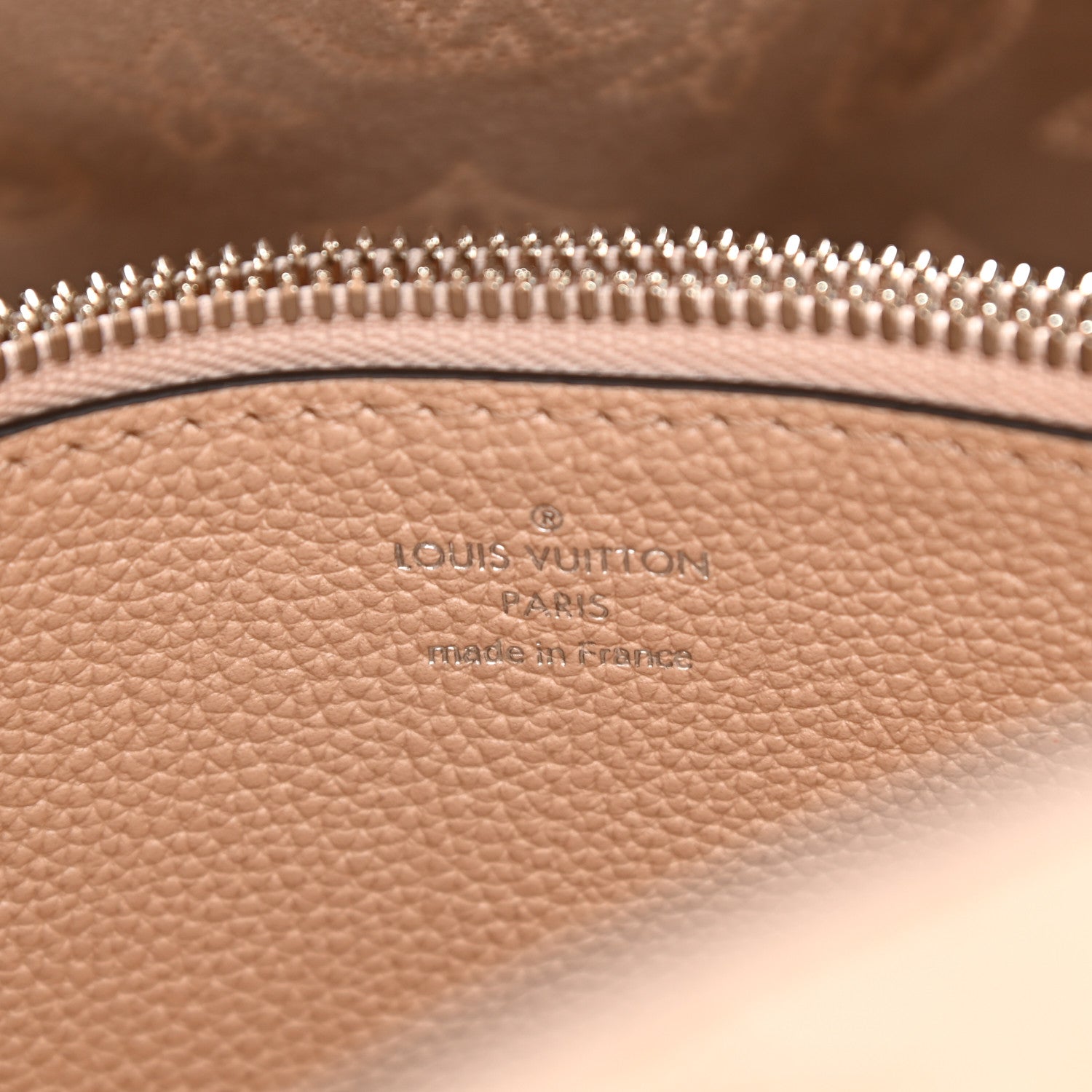 Louis Vuitton Mahina Muria Coquille 6 of 9