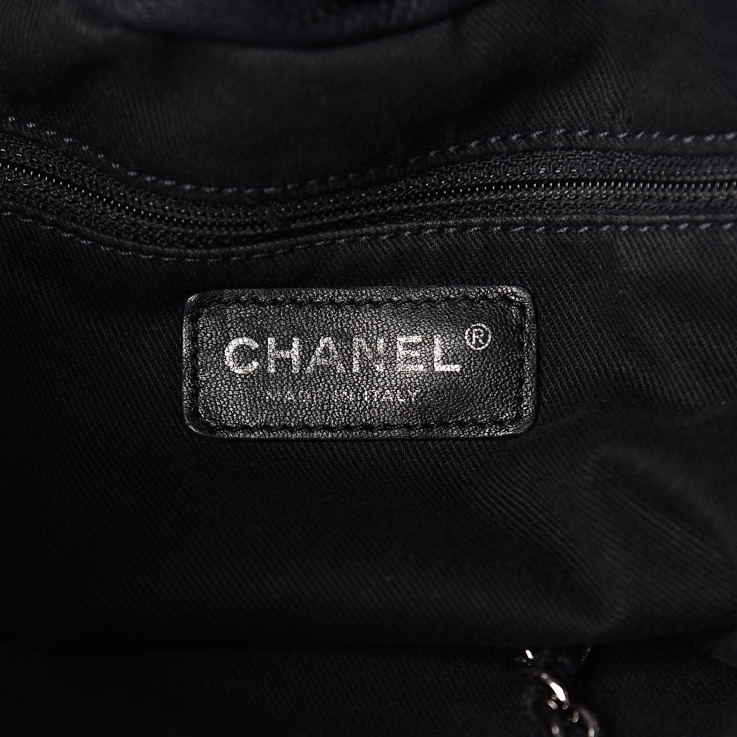 Caviar 31 Drawstring Tote Black