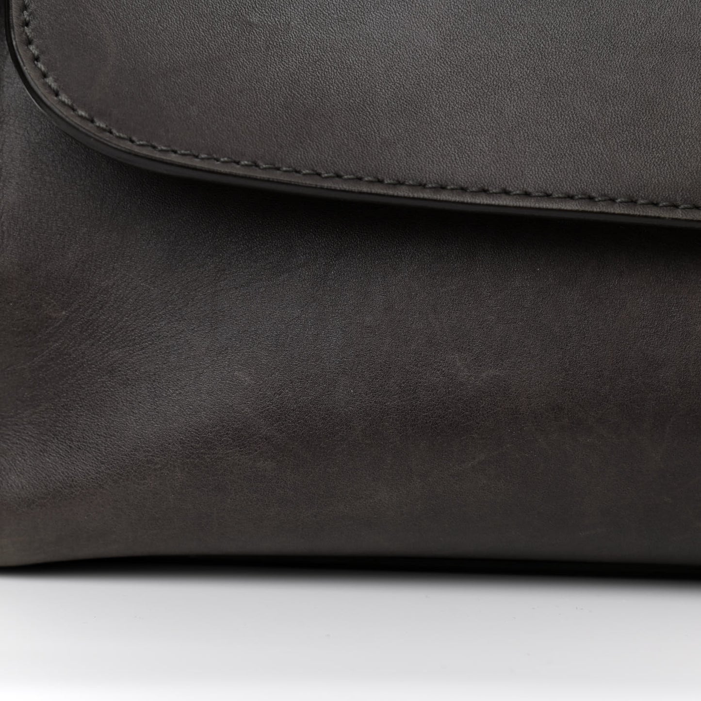 Smooth Calfskin Suede Medium Trapeze Grey