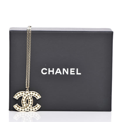 Chanel Pearl CC Pendant Necklace Gold 8 of 8