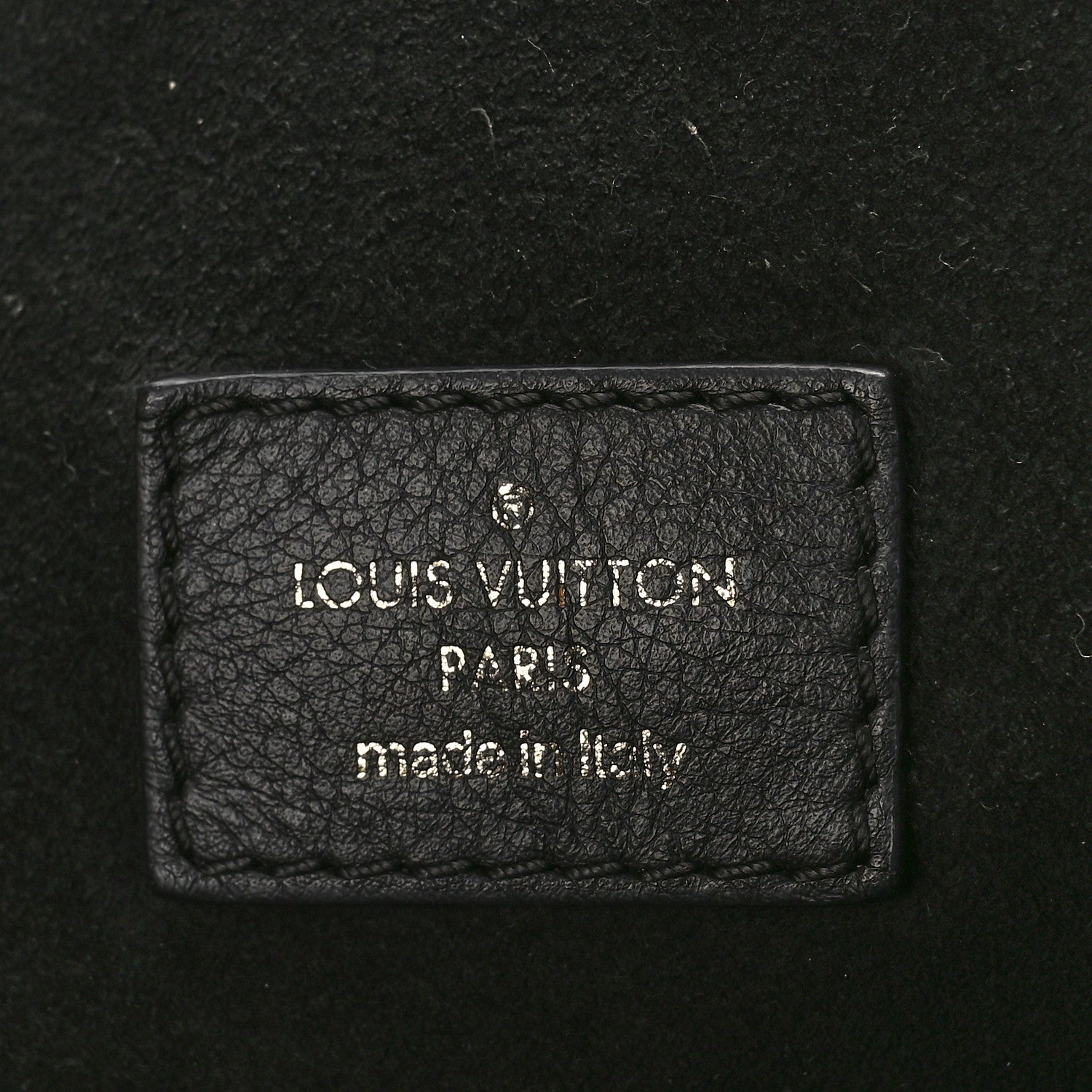Louis Vuitton Reverse Monogram Triangle Softy 6 of 10