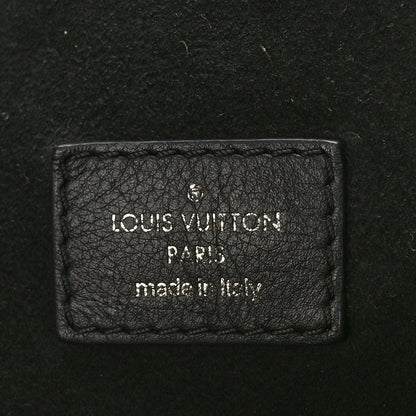 Louis Vuitton Reverse Monogram Triangle Softy 6 of 10