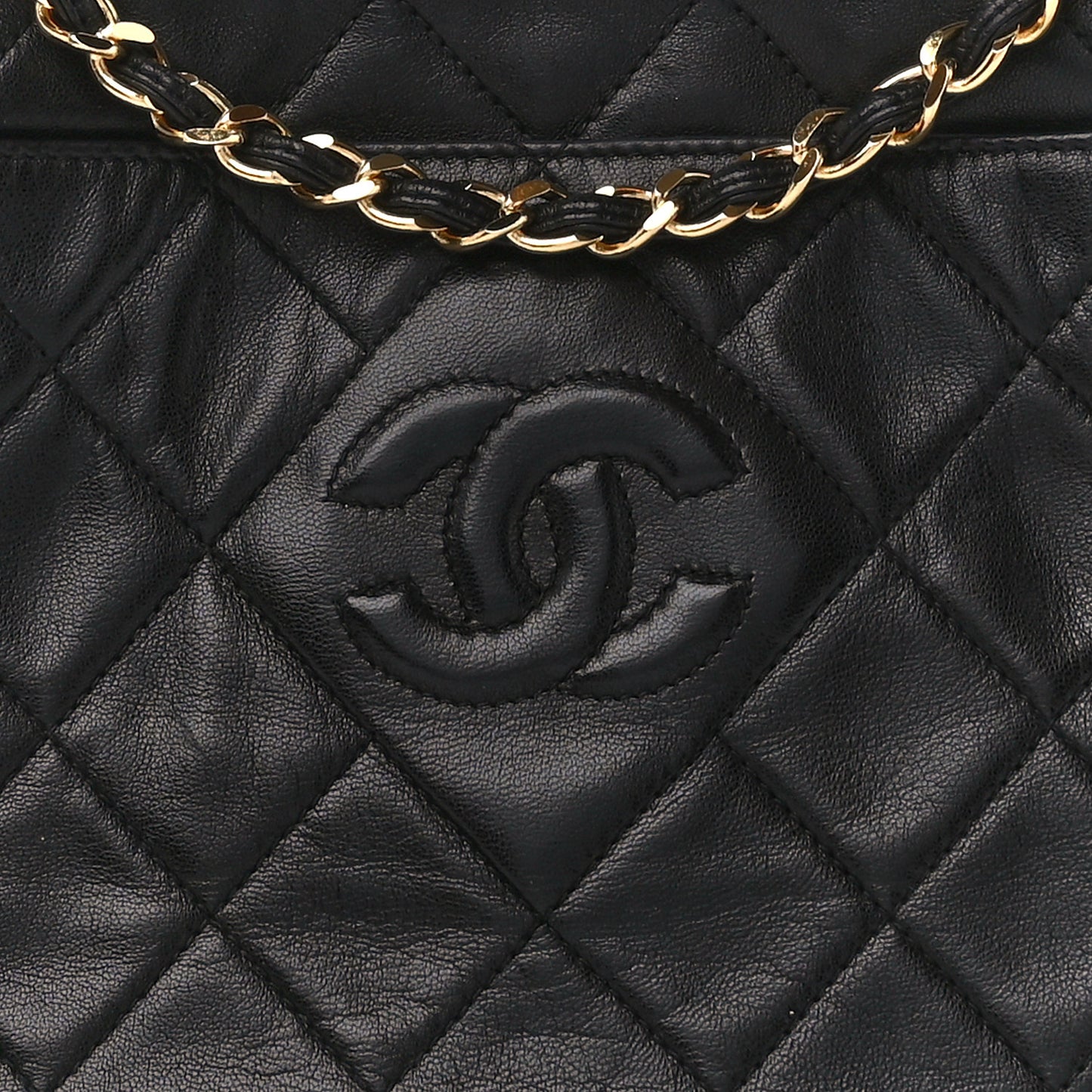 Lambskin Quilted CC Tassel Camera Case Black