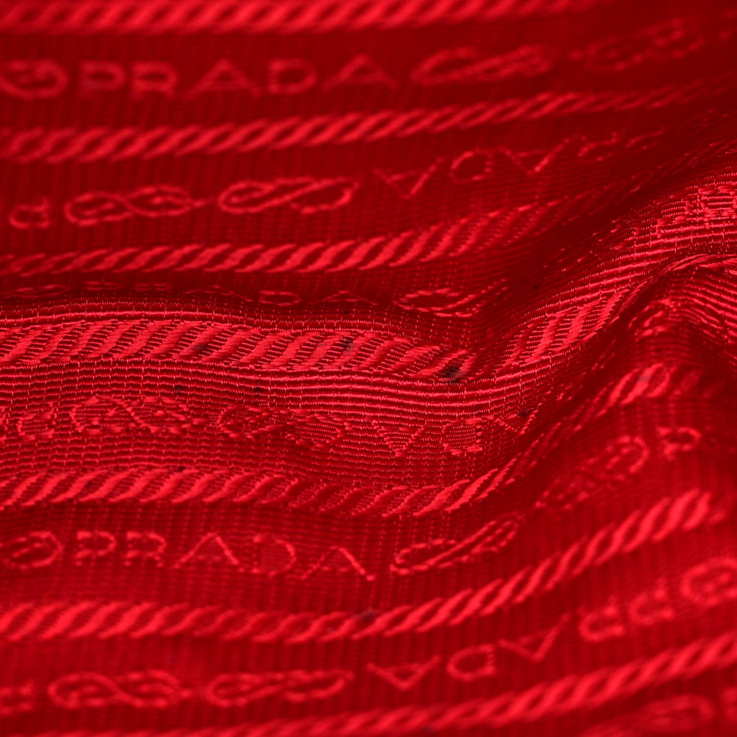 Vitello Daino Tote Rosso