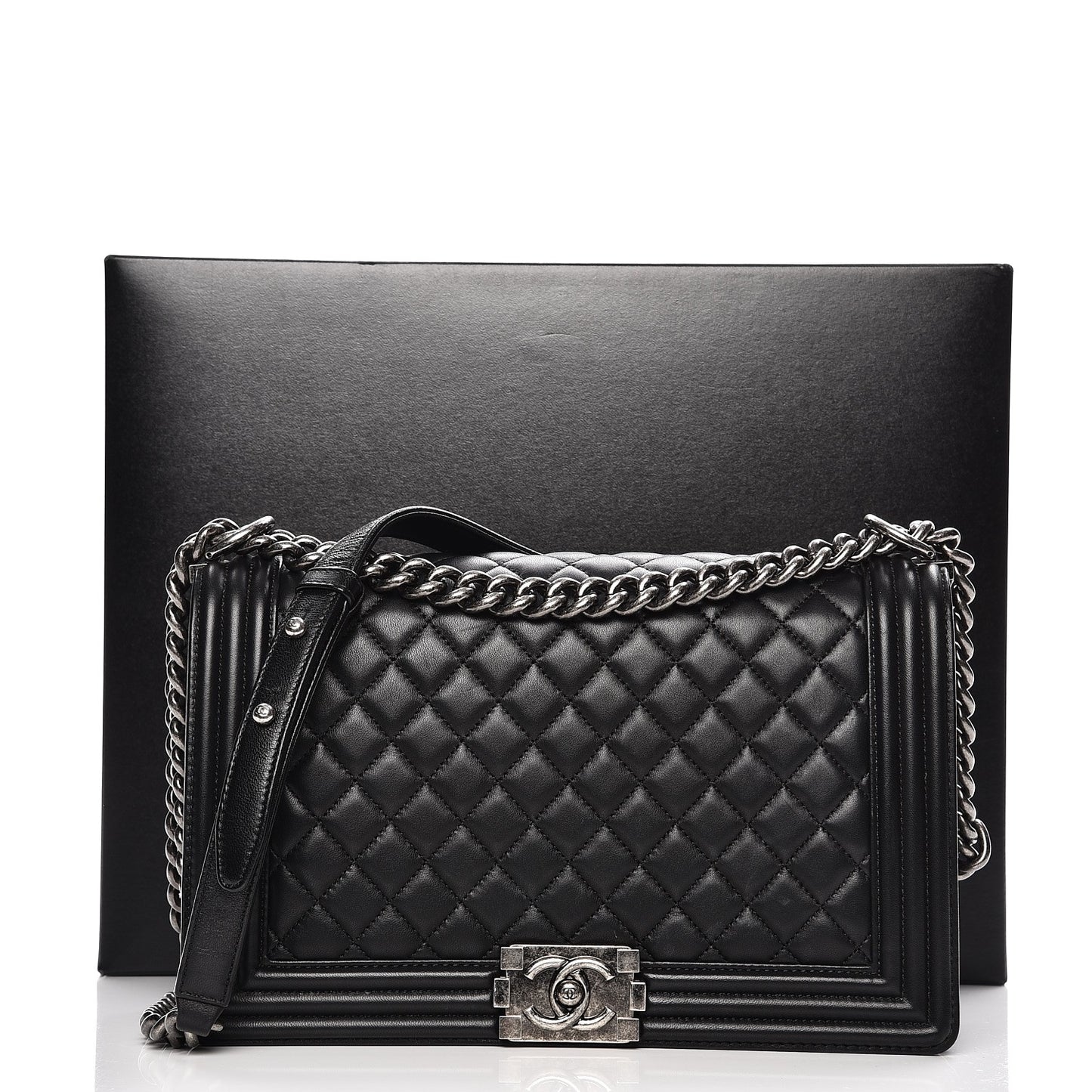 Lambskin Quilted New Medium Boy Flap Black