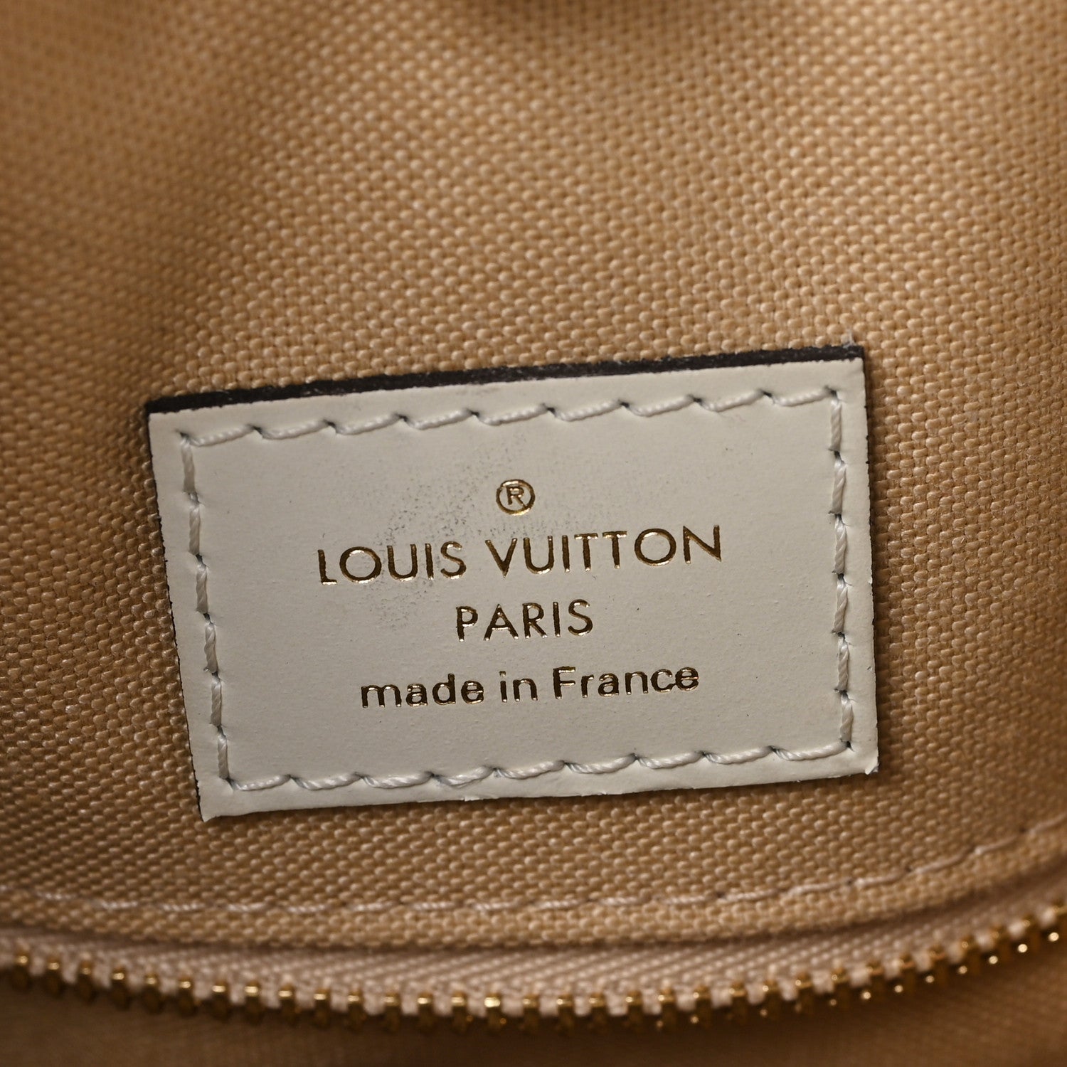Louis Vuitton Monogram Giant Onthego GM Kaki Beige 6 of 10