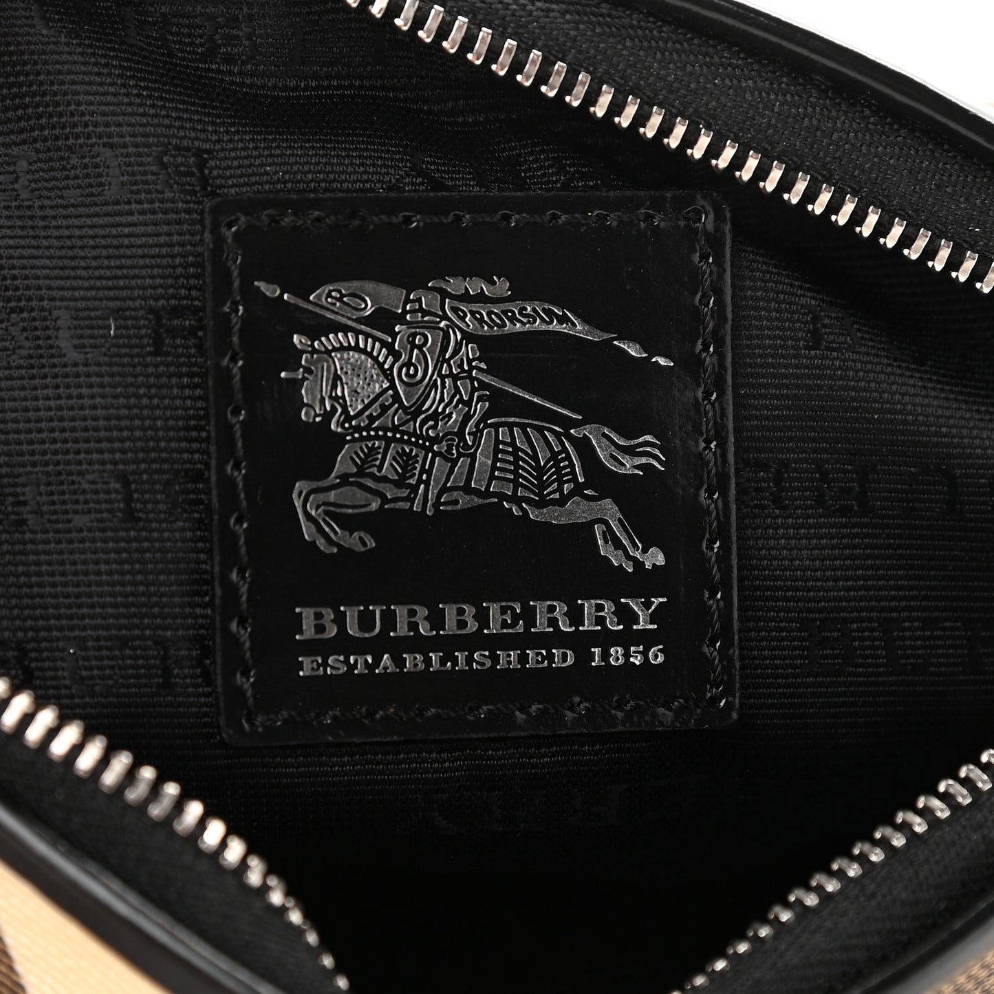 Nova Check Pochette Black