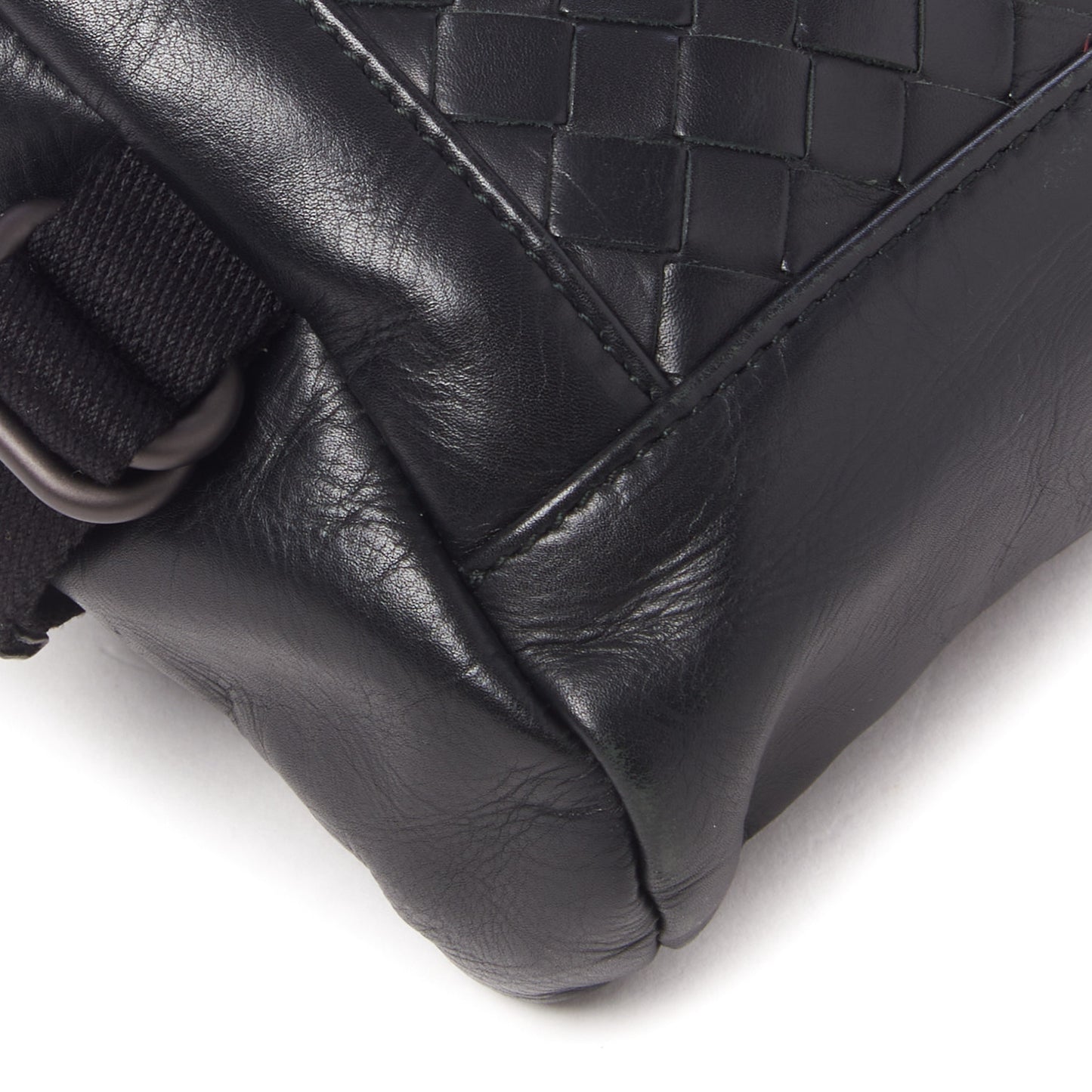 Calfskin Intrecciato Belt Bag Black