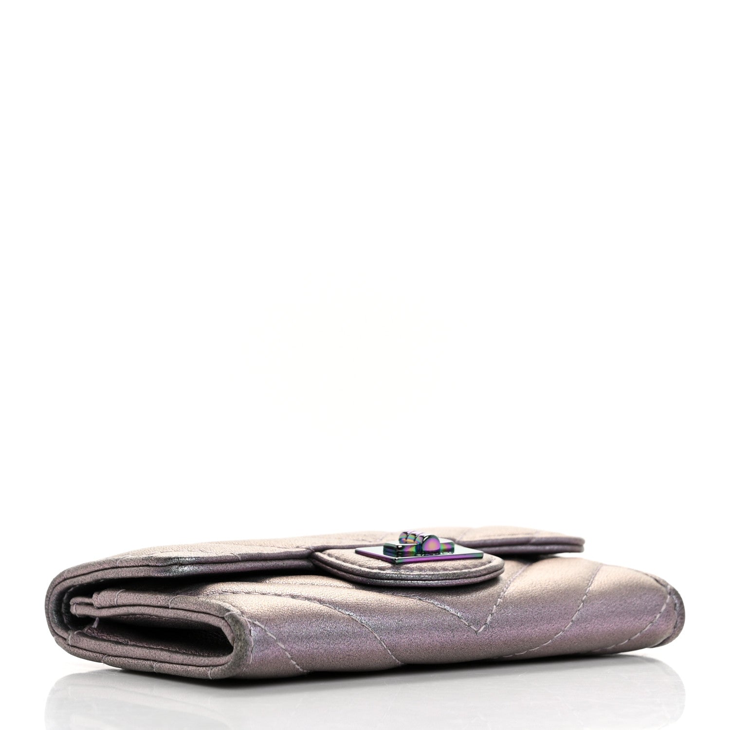 Chanel Iridescent Lambskin Chevron Quilted Reissue Card Holder Light Purple 4 of 11
