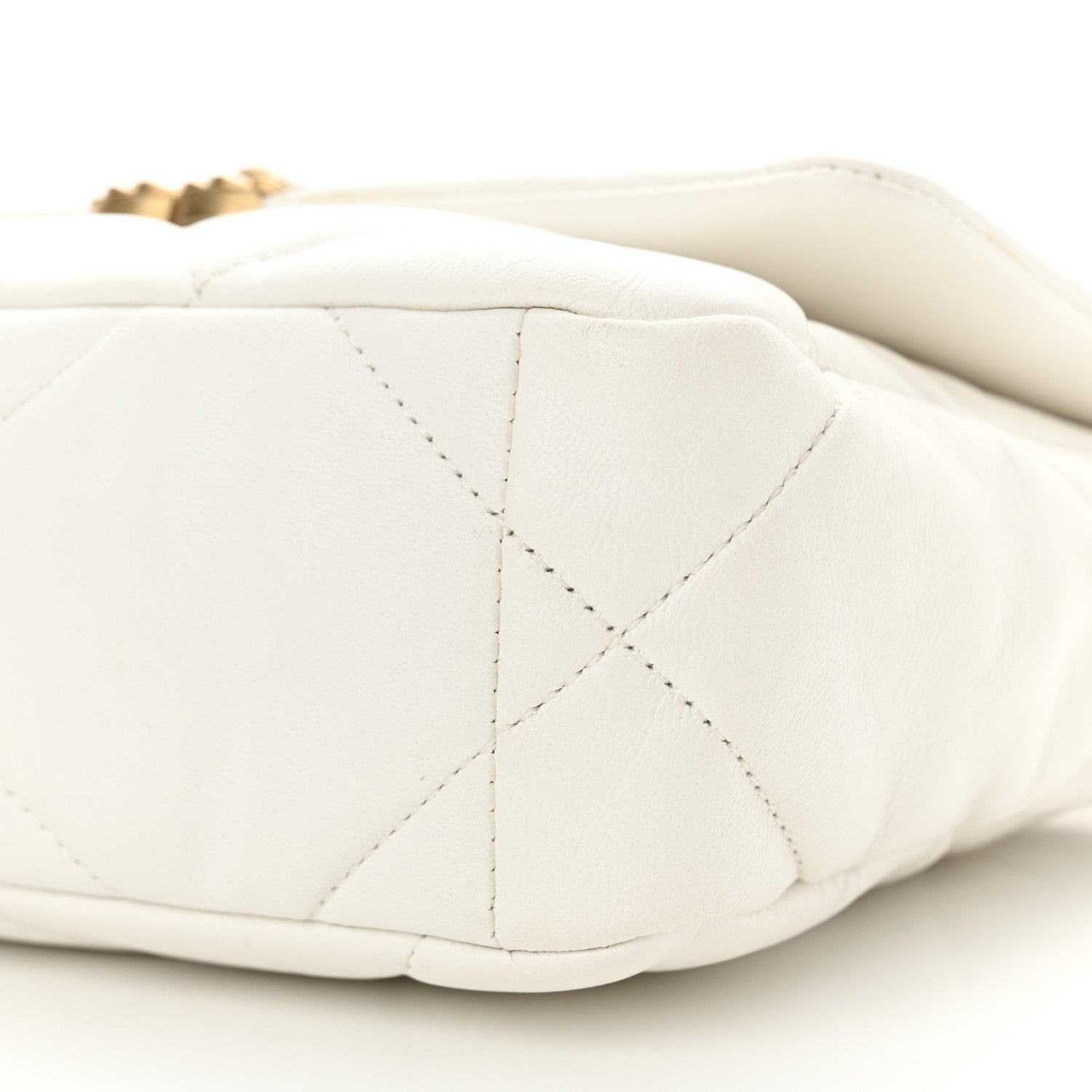 Chanel Goatskin Quilted Medium Chanel 19 Flap White 10 of 12