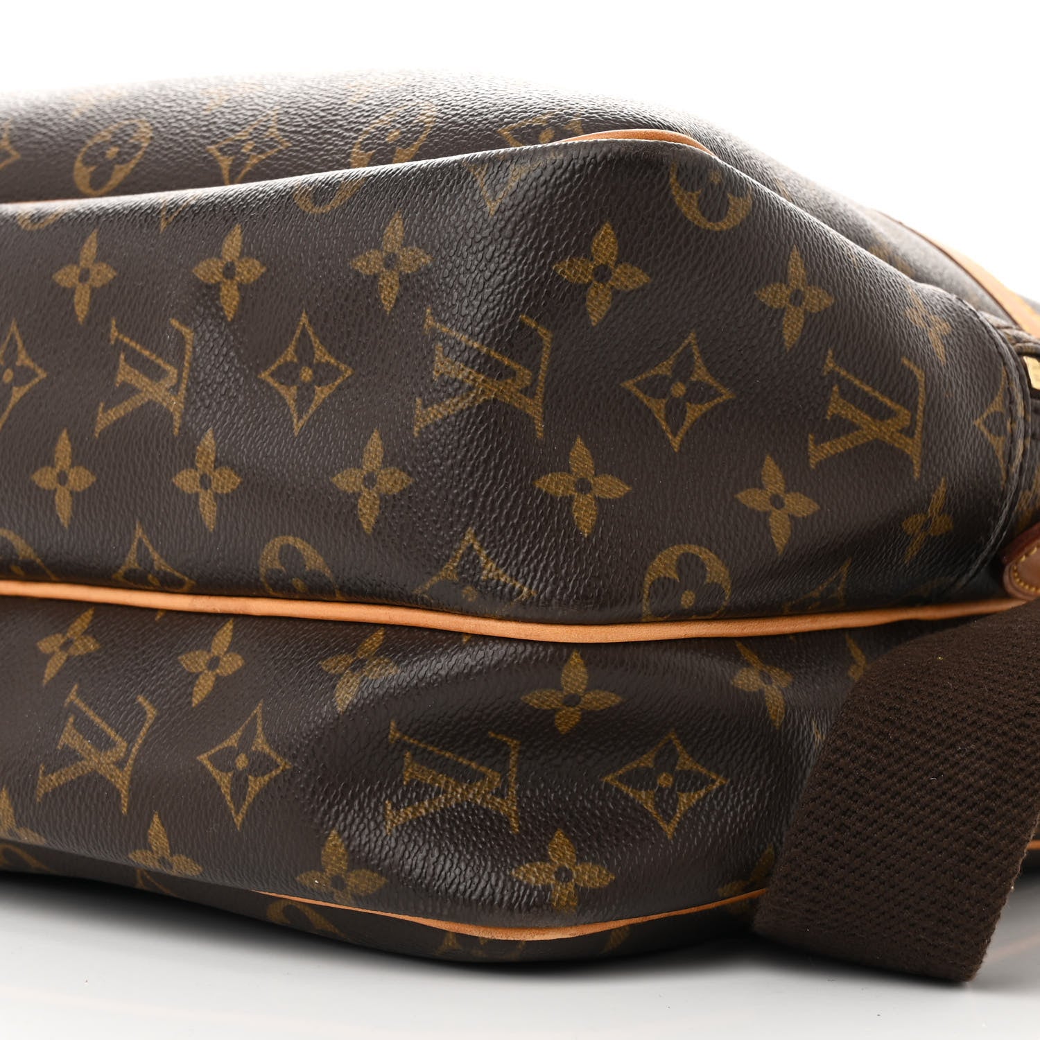 Louis Vuitton Monogram Reporter GM 10 of 13