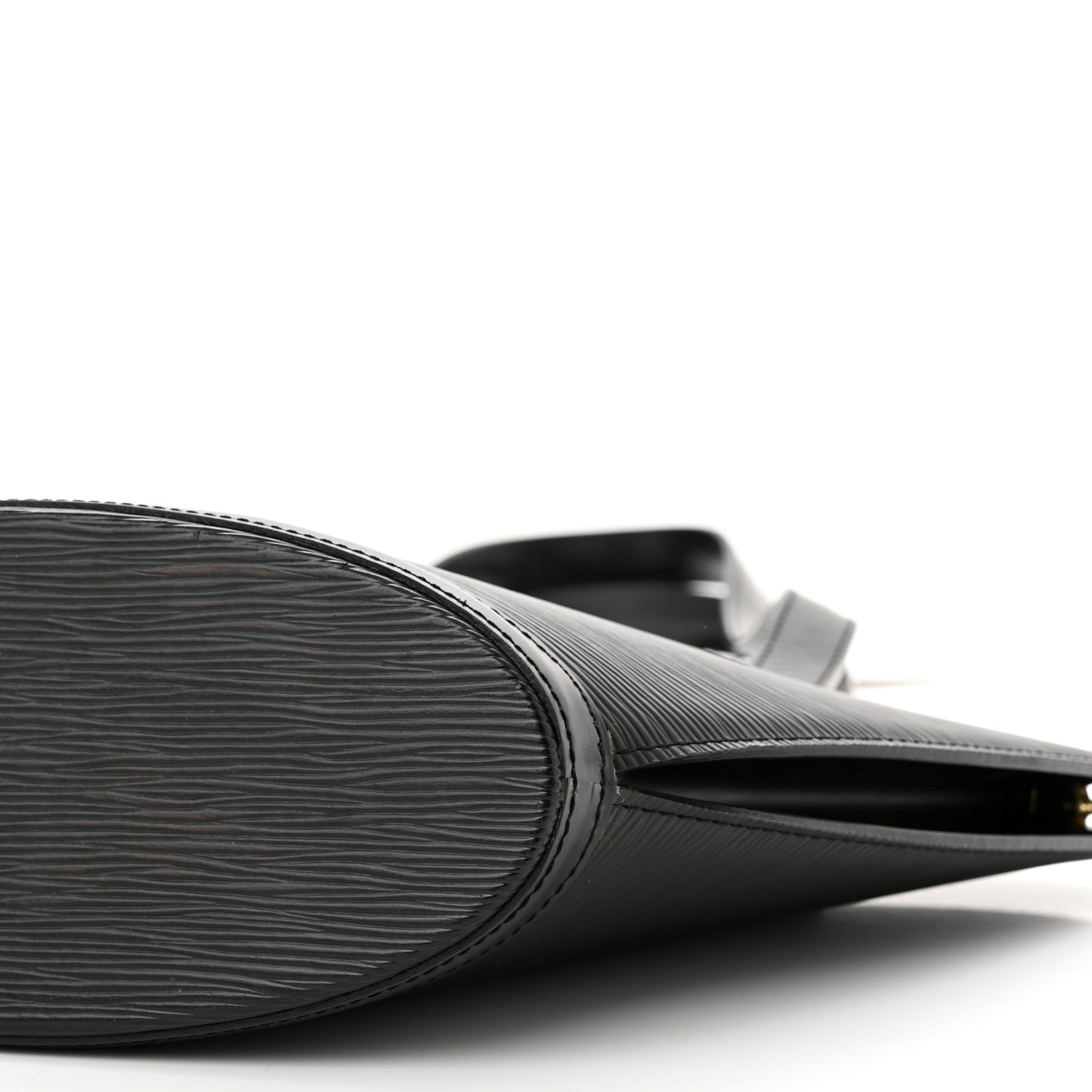 Epi Saint Jacques PM Long Straps Black