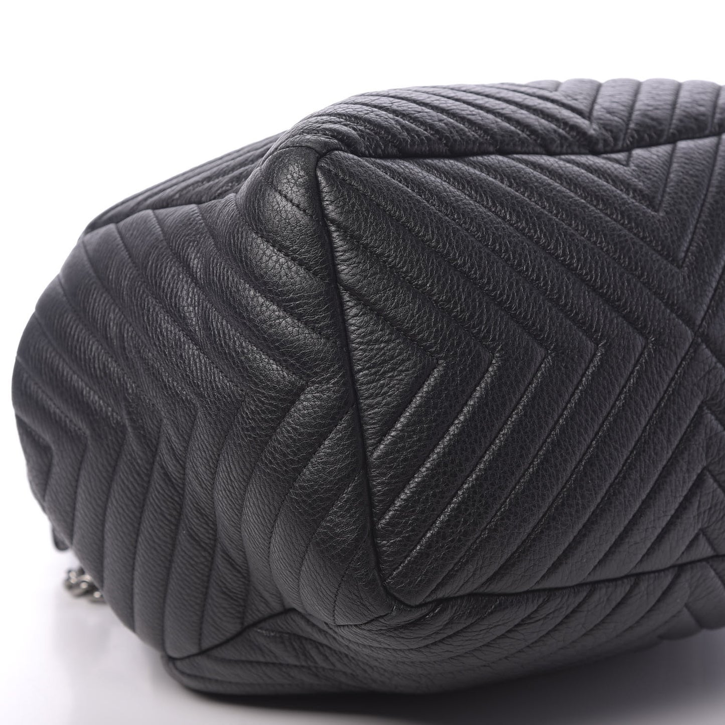 Deerskin Chevron Large CC Chain Bucket Drawstring Bag Black