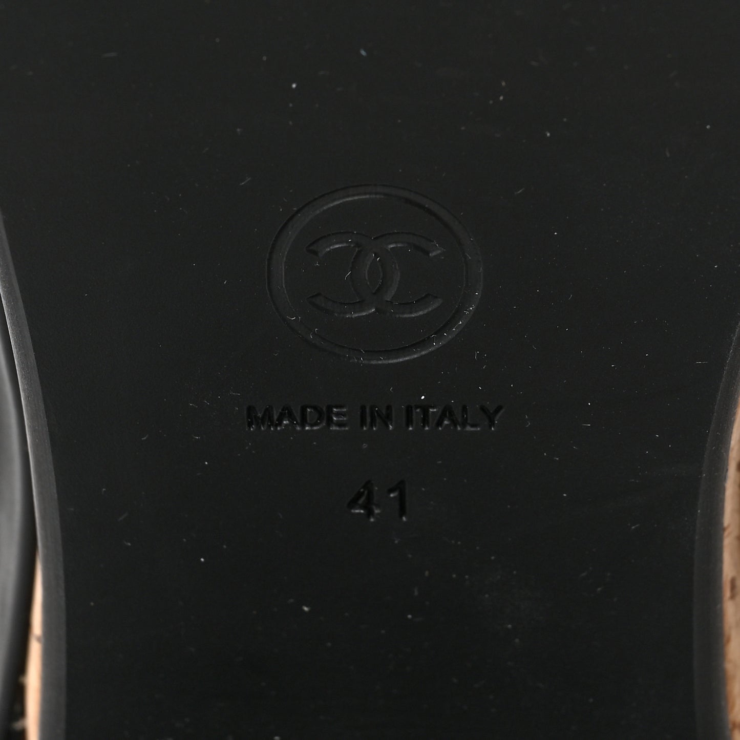 Calfskin CC Turn Lock Clogs 41 Black