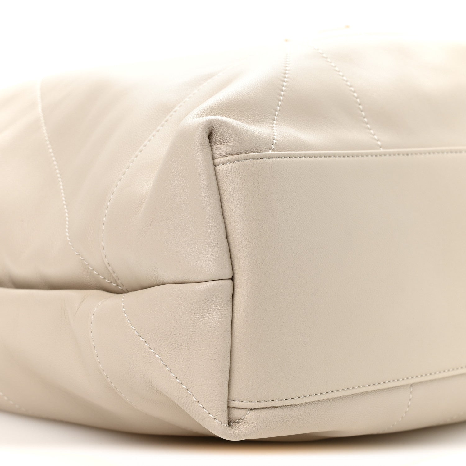 Saint Laurent Lambskin Matelasse Monogram Large Jamie 4.3 Pochon Crema Soft 10 of 11