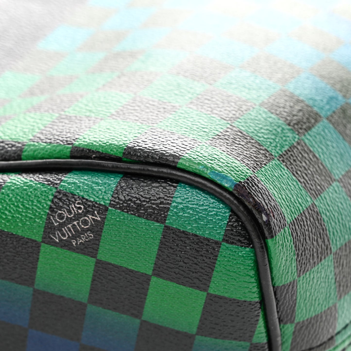 Damier Race Neverfull MM Noir Rouge