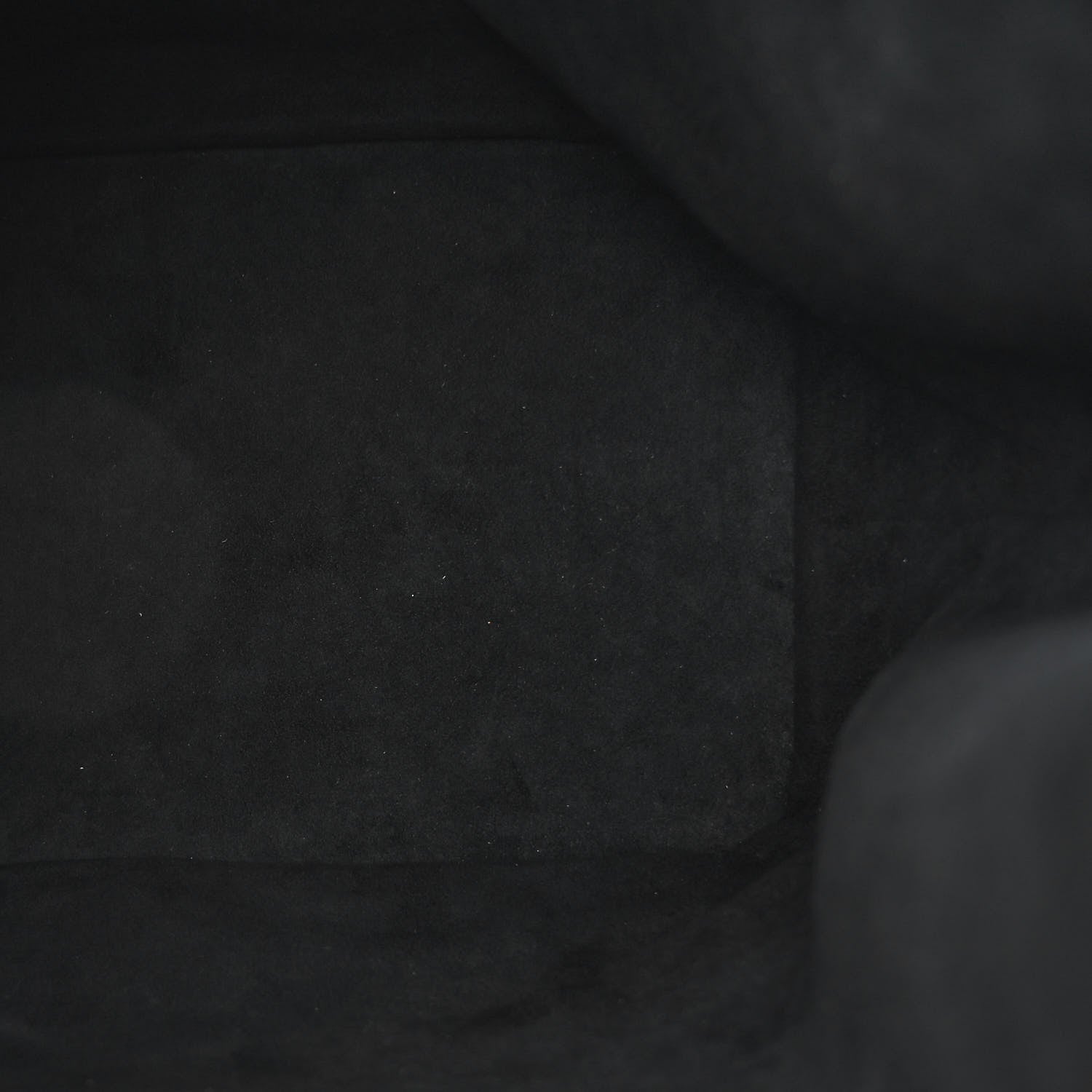 Louis Vuitton Epi Noe Borneo 5 of 9