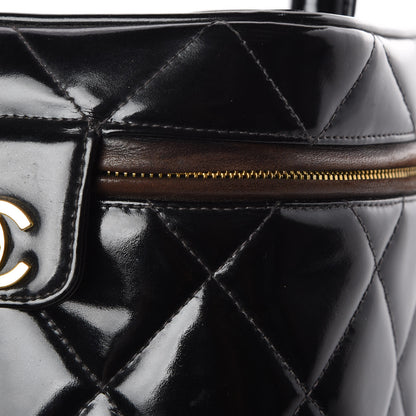 Chanel Patent Quilted Vanity Cosmetic Case Black 13 of 15
