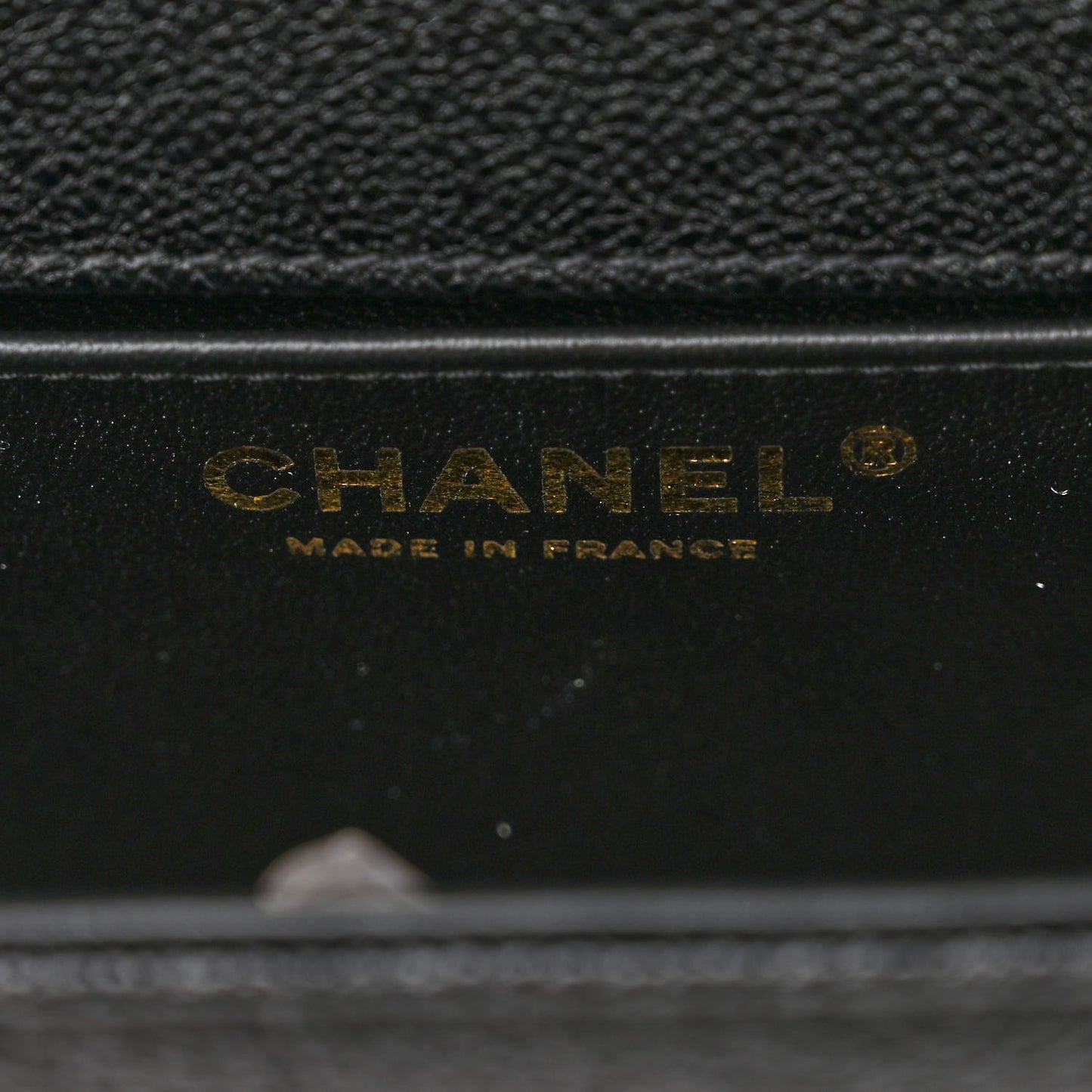 Caviar Chevron Quilted Small Boy Flap Black