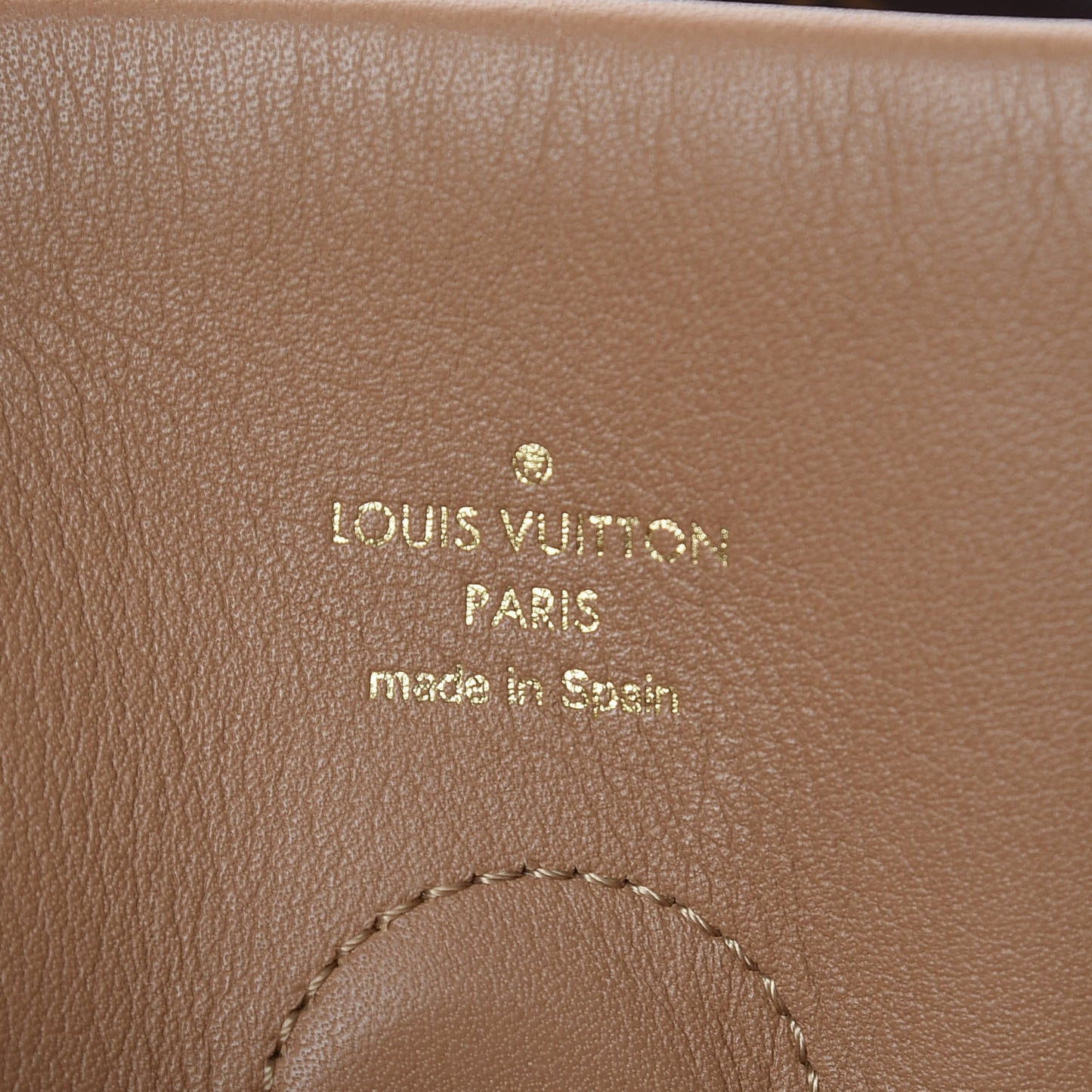 Monogram Tuileries Hobo Sesame Peach