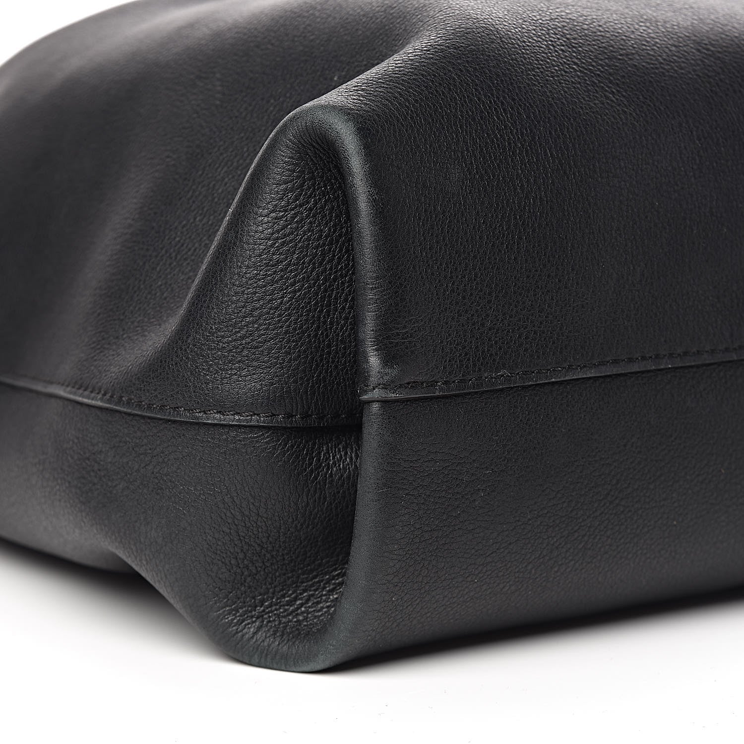 Burberry Calfskin Grommet Hobo Black 16 of 18