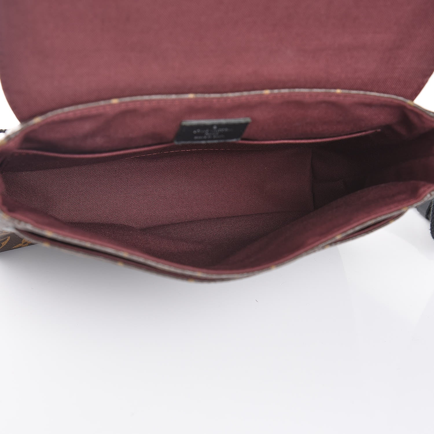 Louis Vuitton Monogram Macassar District PM 5 of 7