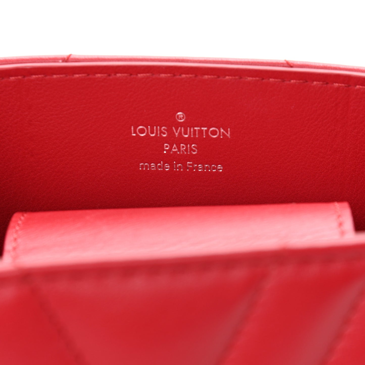 Calfskin New Wave Chain Tote Ecarlate