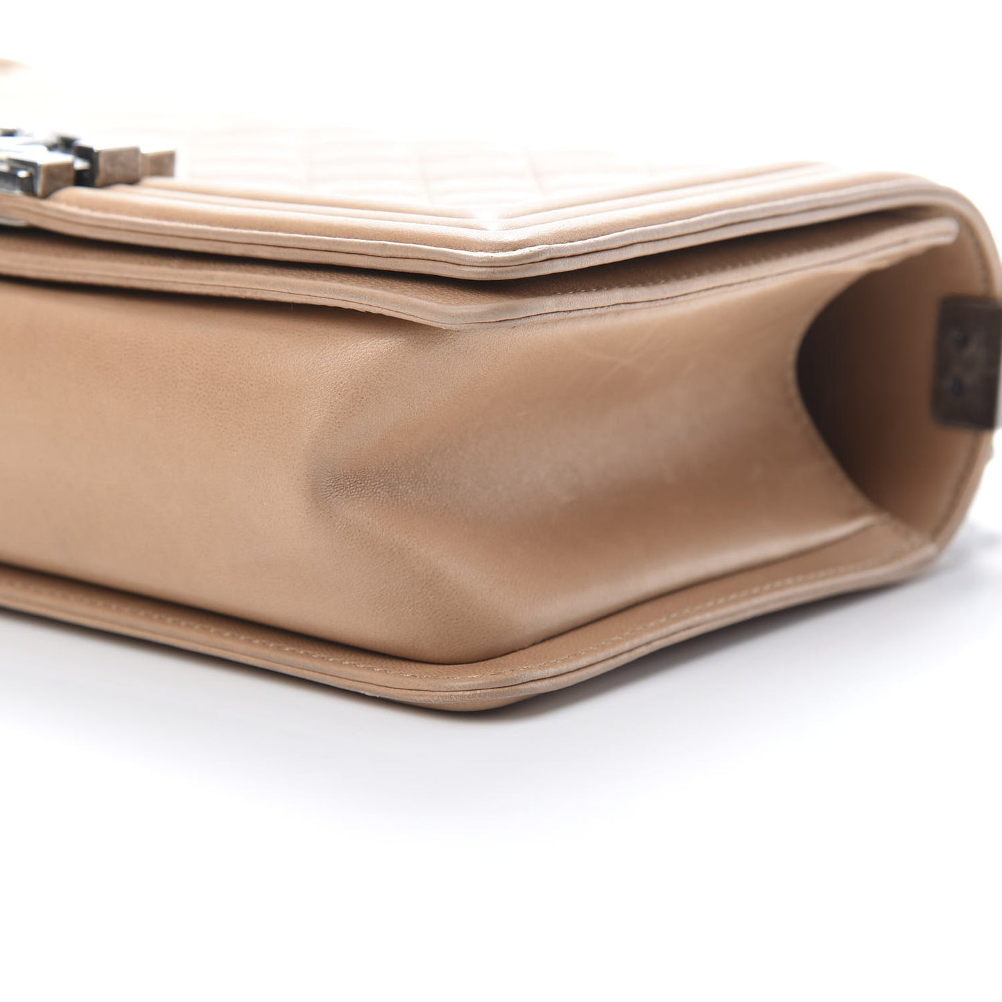 Lambskin Quilted Medium Boy Flap Beige