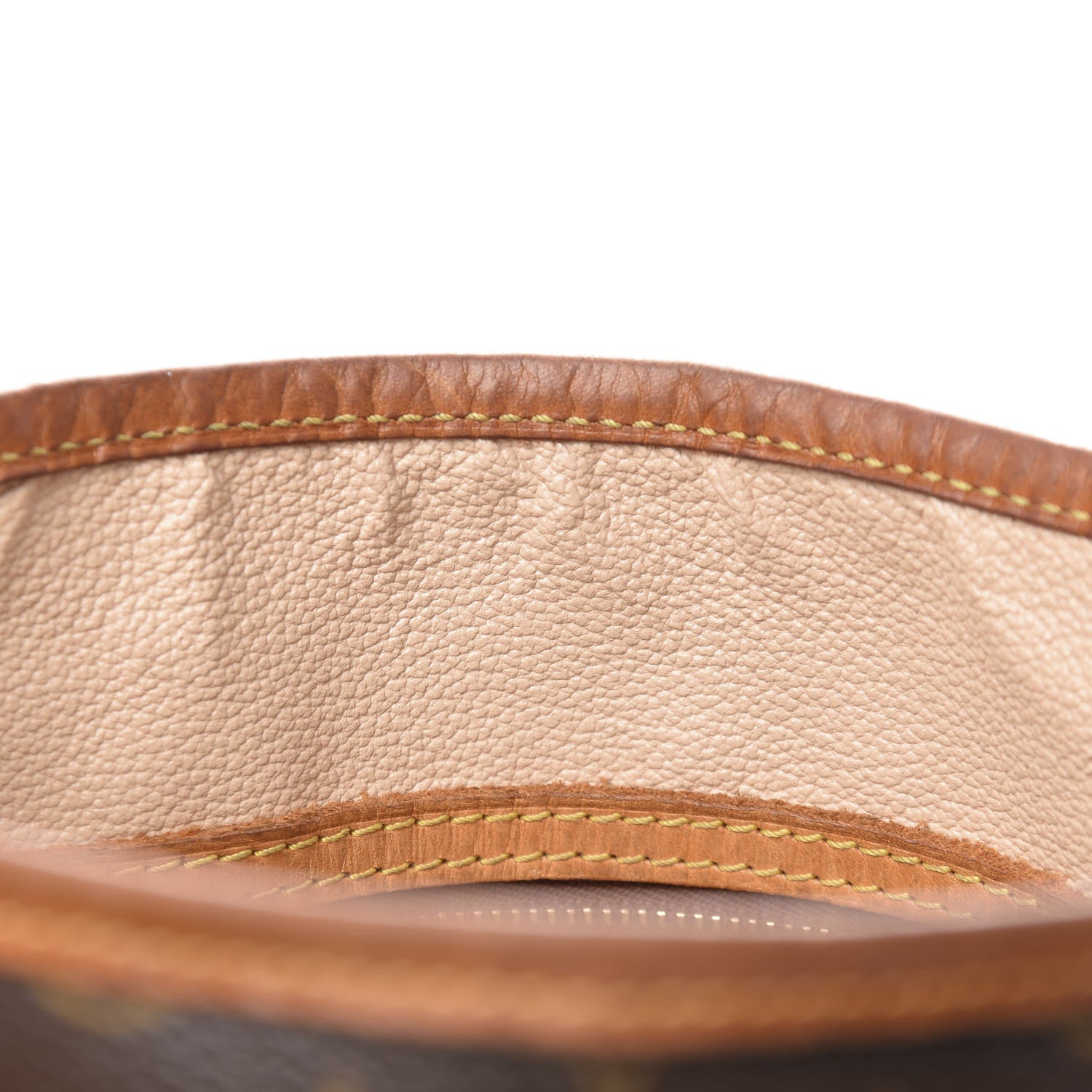 Louis Vuitton Monogram Petit Bucket 23 12 of 18