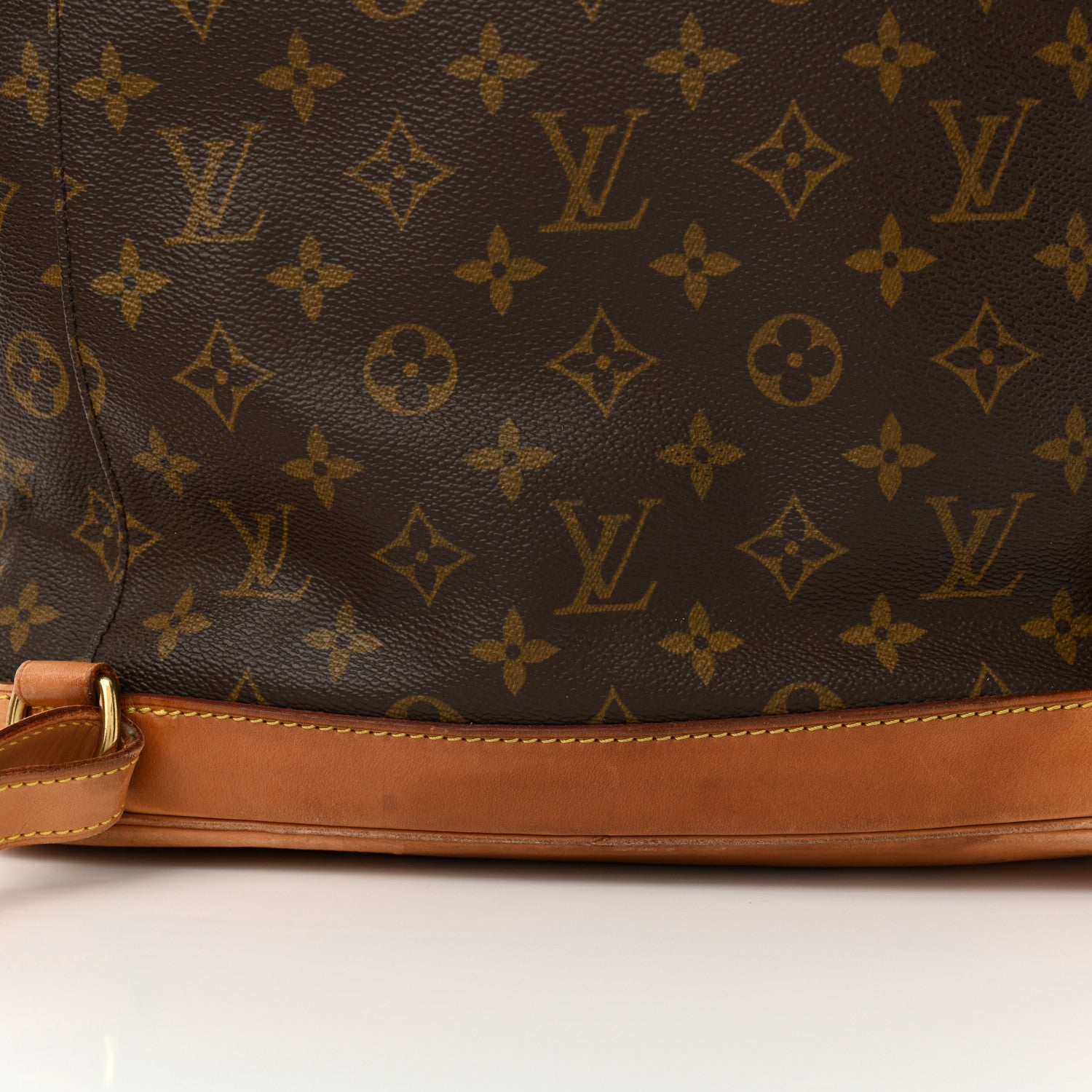 Louis Vuitton Monogram Montsouris MM Backpack 15 of 17