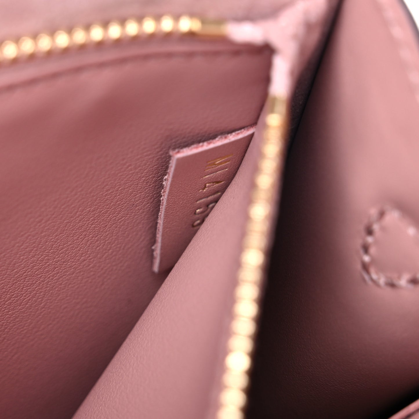 Damier Ebene Croisette Chain Wallet Magnolia