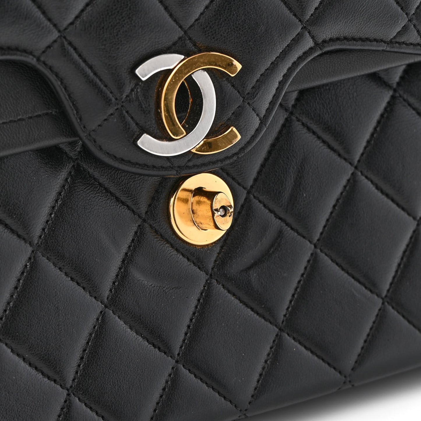 Lambskin Quilted Medium Double Flap Black
