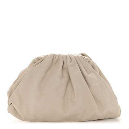 Bottega Veneta Smooth Butter Calf The Pouch Oversized Clutch Plaster 1 of 10