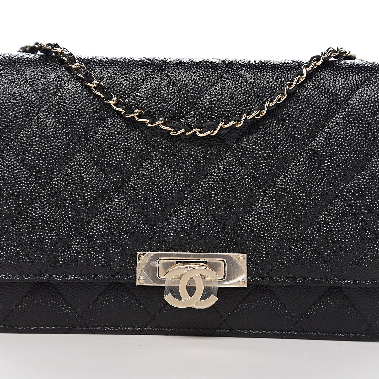 Caviar Quilted Golden Class Wallet On Chain WOC Black