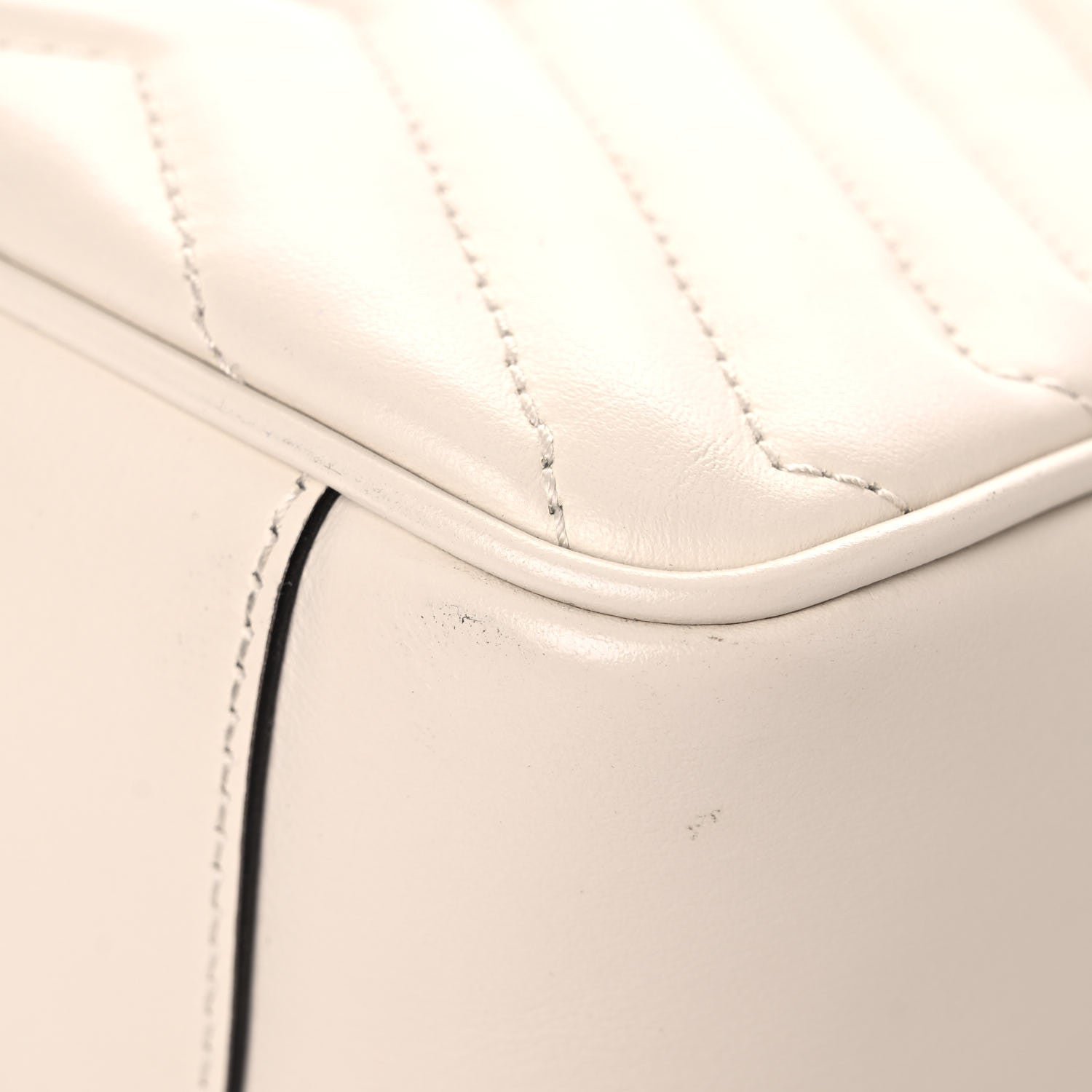 Gucci Calfskin Matelasse Small GG Marmont Shoulder Bag White 11 of 21