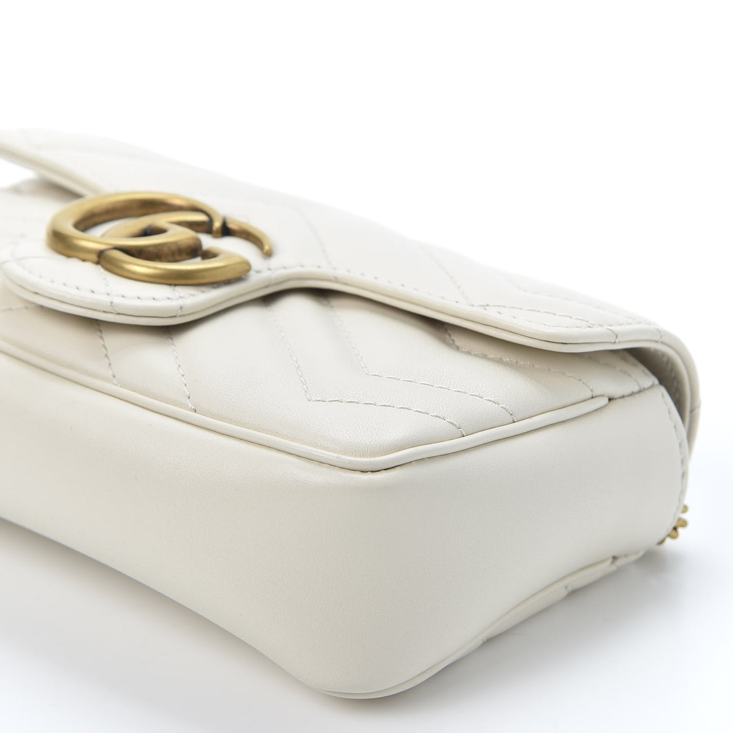 Calfskin Matelasse Super Mini GG Marmont Shoulder Bag White