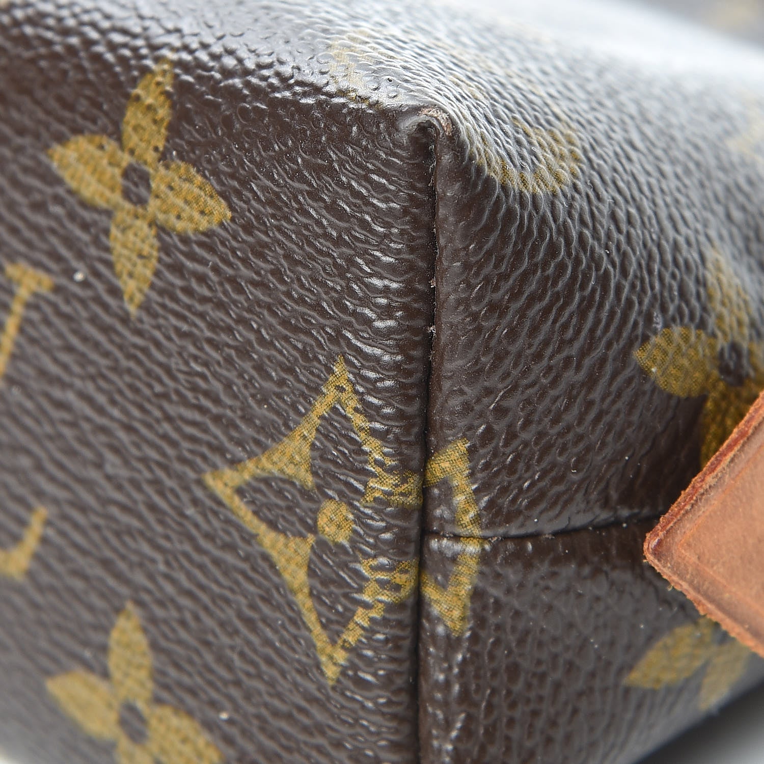 Louis Vuitton Monogram Cosmetic Pouch 8 of 17