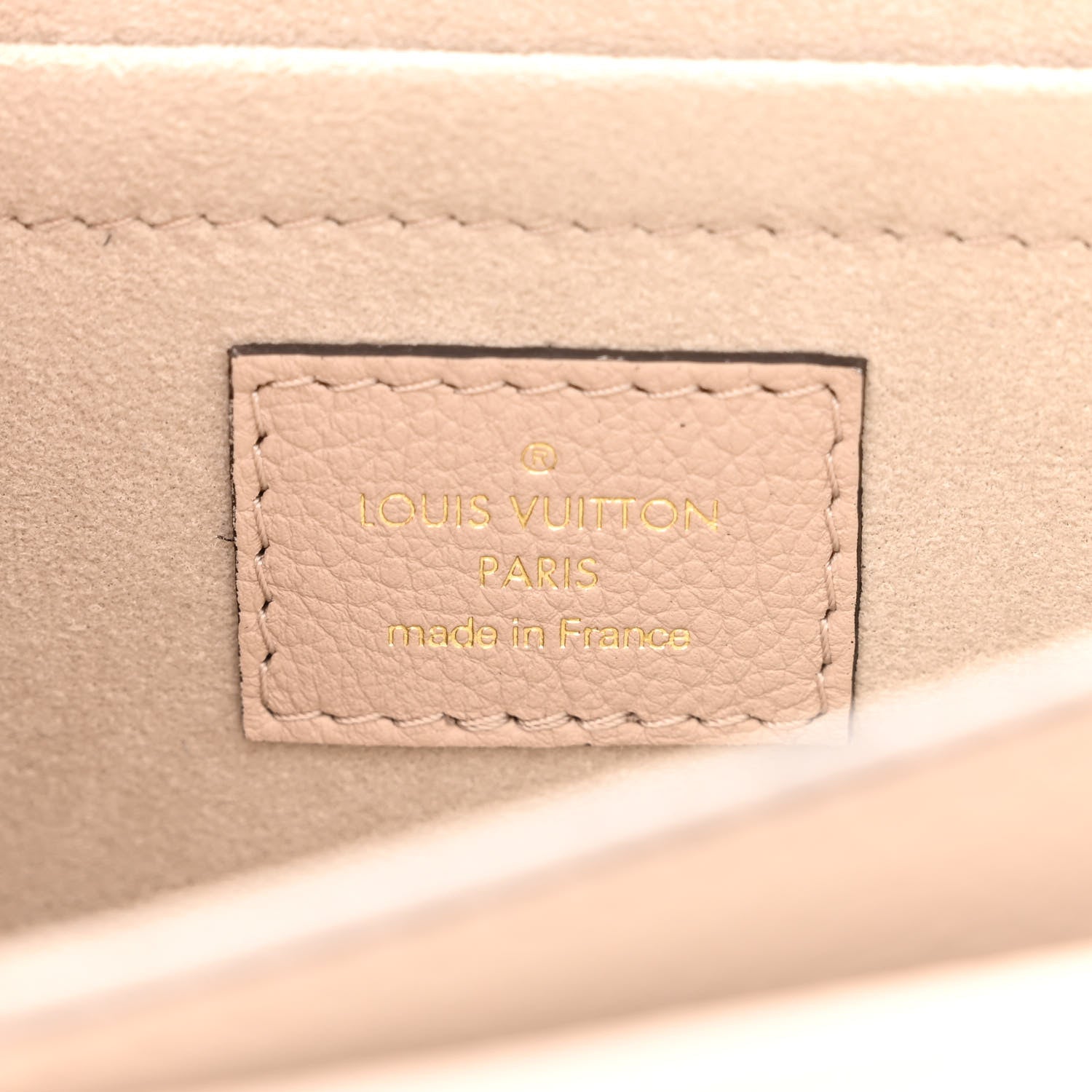 Louis Vuitton Grained Calfskin Lockme Tender Greige 6 of 10