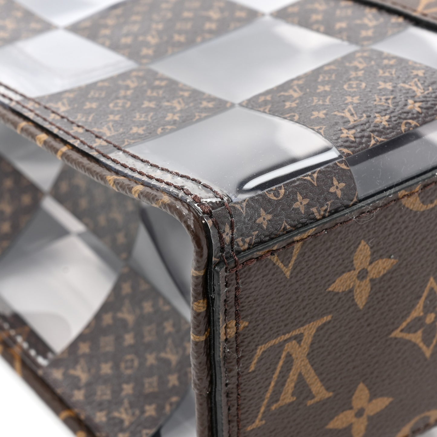 PVC Monogram Chess Sac Plat