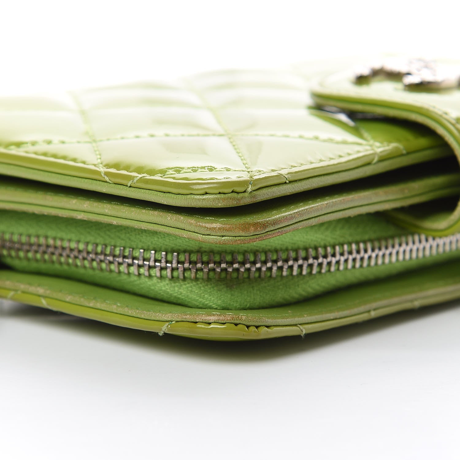 Chanel Patent Quilted Brilliant Zipped Pocket Wallet Green 15 of 18