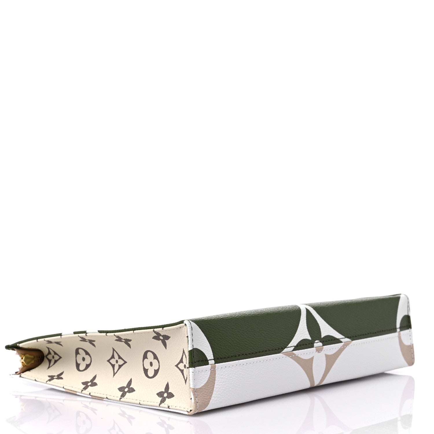 Louis Vuitton Monogram Giant Toiletry Pouch 26 Kaki 6 of 9