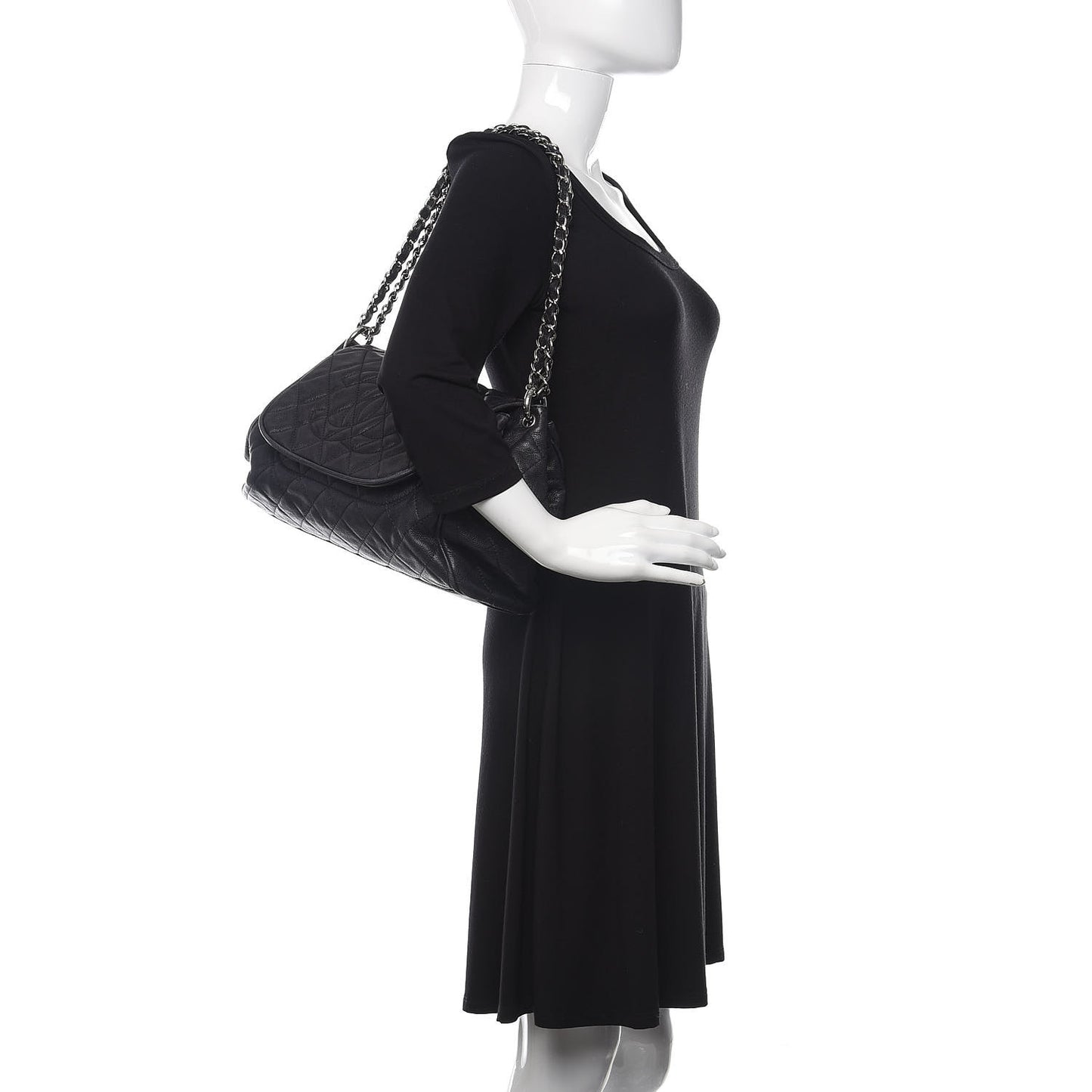 Caviar Quilted Timeless Accordion Flap Black