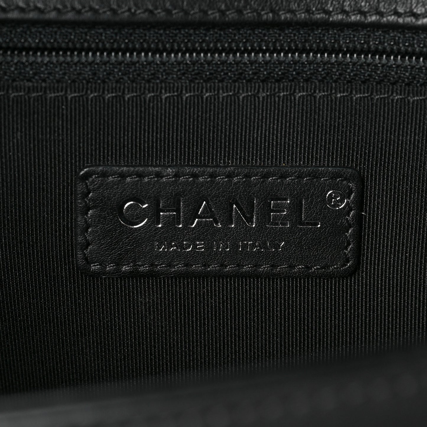 Calfskin Chevron Quilted New Medium Boy Flap Black