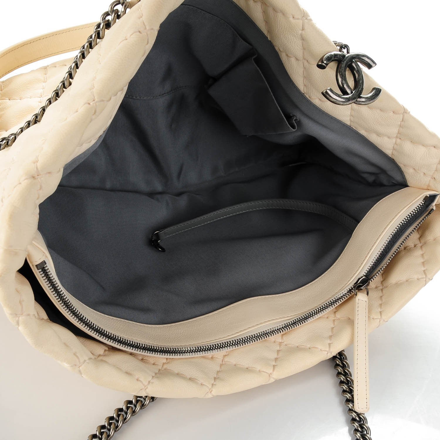 Chanel Calfskin Ultimate Stitch Shopping Tote White 5 of 7