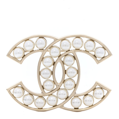 Chanel Pearl CC Brooch Light Gold 1 of 4