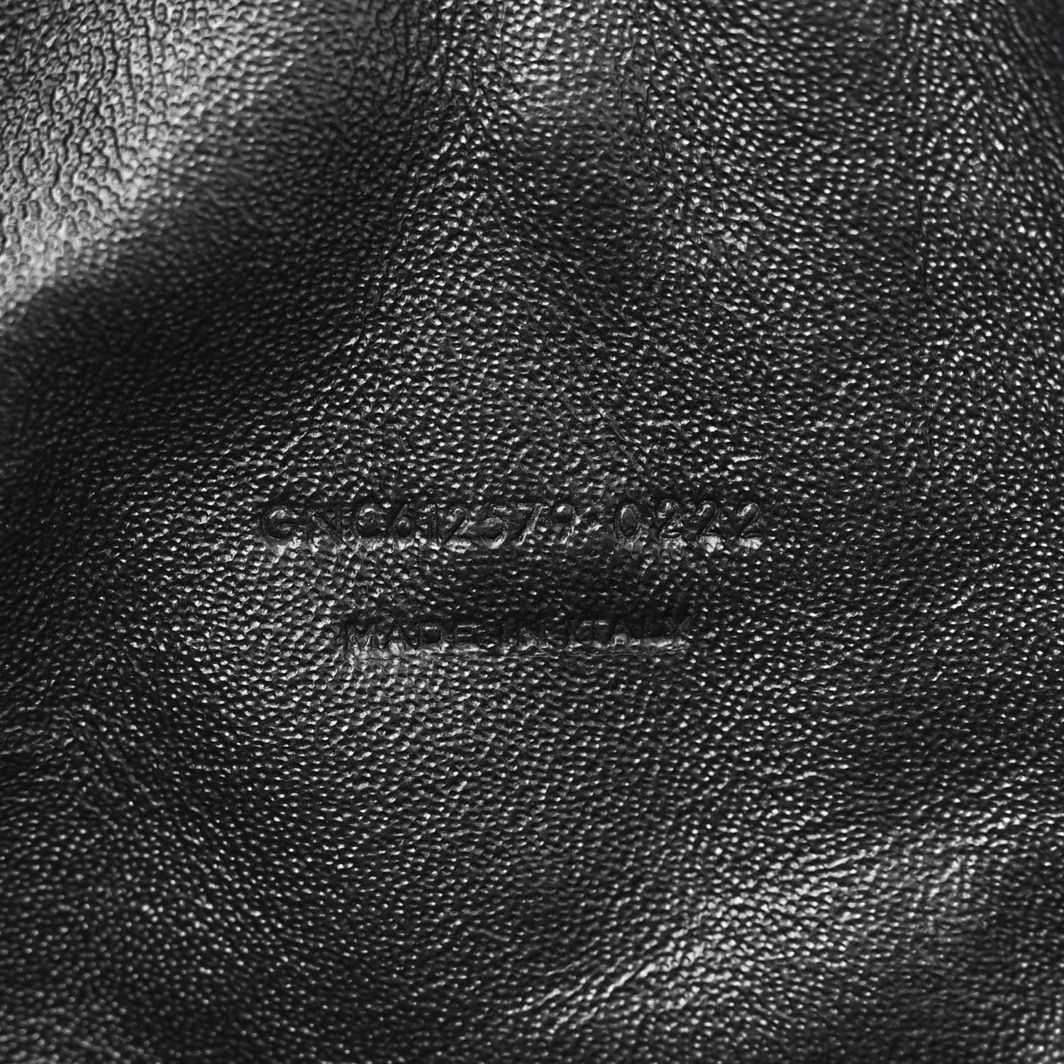 Saint Laurent Grain De Poudre Matelasse Monochrome Monogram Mini Lou Camera Bag Black 7 of 10